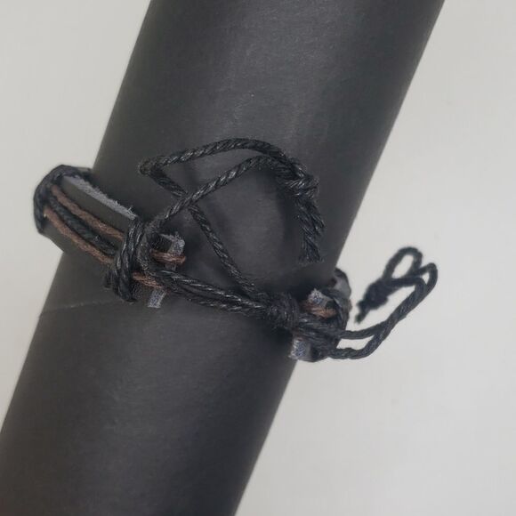 Leo Lion Zodiac bracelet - Picture 3 of 3